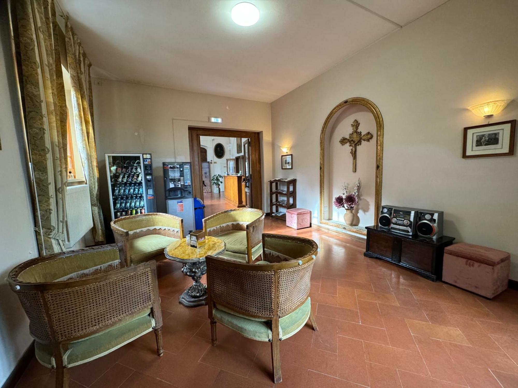 فندق Monastero Ss. Annunziata تودي المظهر الخارجي الصورة The interior of the church